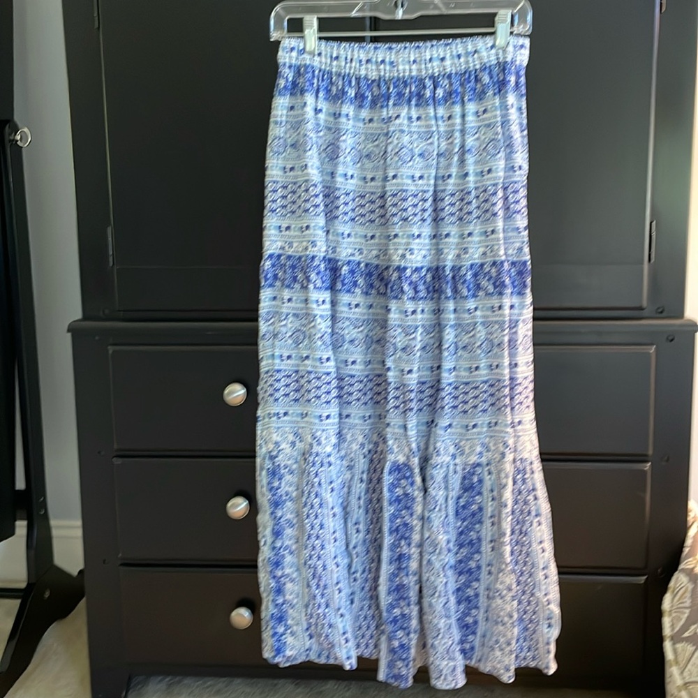 Loft Maxi skirt